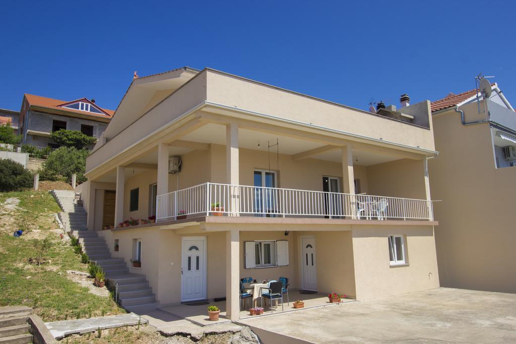 Apartment Bulat Sea View Šibenik