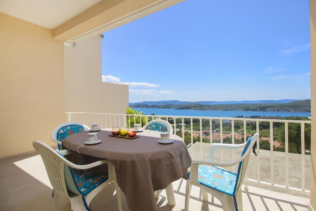 Bulat Sea View Apartment Sibenik